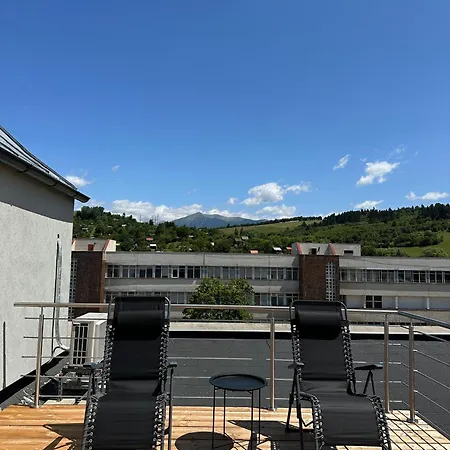 Penthouse Rooftop 33 Liptowski Mikułasz
